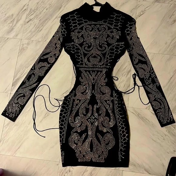 Fashion Nova | Dresses | Hello Girls Im Selling My Dress I Bought It For My  Birthday Only Used One Time | Poshmark